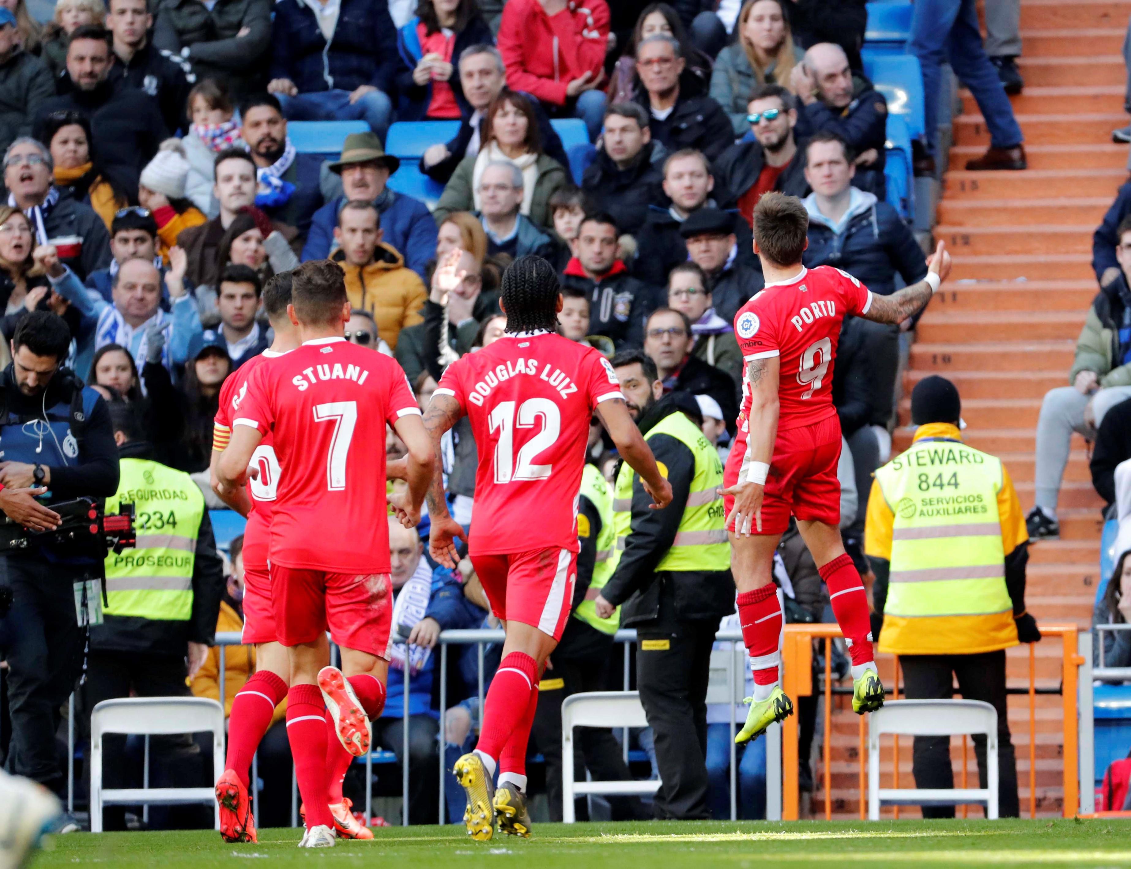 形势不容乐 形势不容乐