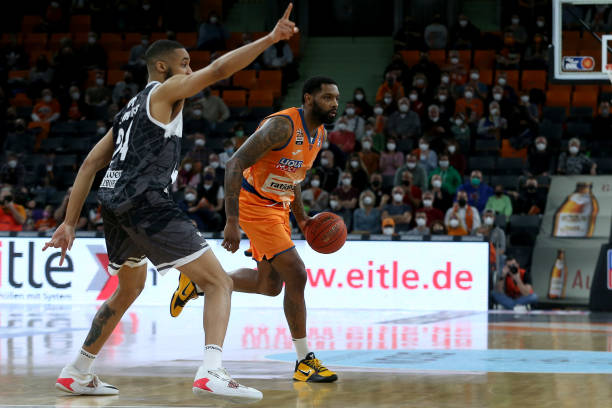 尤尔曼德的 尤尔曼德的